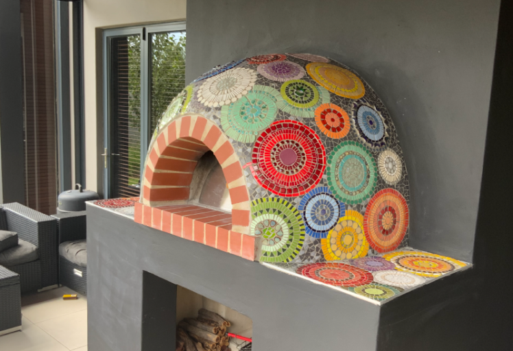 Mosaic Pizza Oven done by Mosaic Eternity
